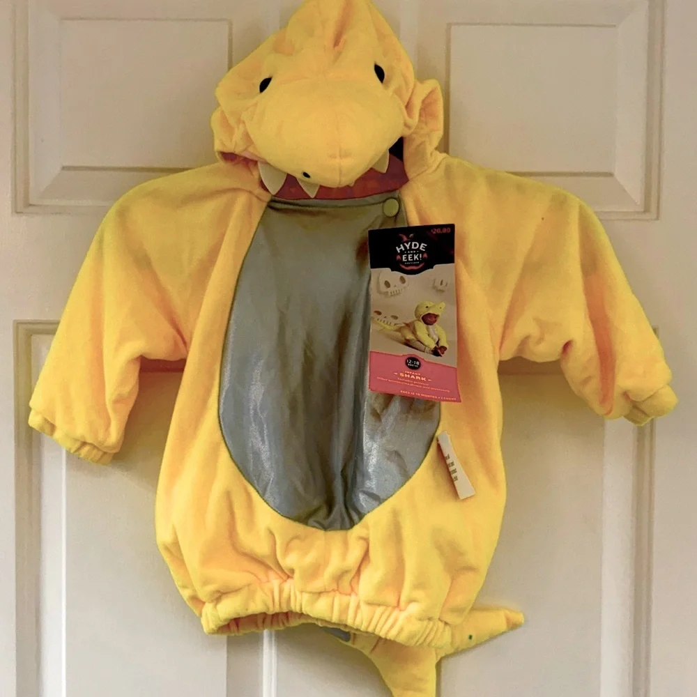 New! Infant Shark Halloween Costume-from Target Hyde & EEK, Baby Shark - Picture 2 of 9